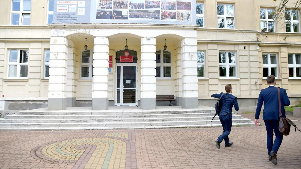 Zdjęcie 13 LO Radom: Które liceum wybrać dla swojego dziecka w mieście?