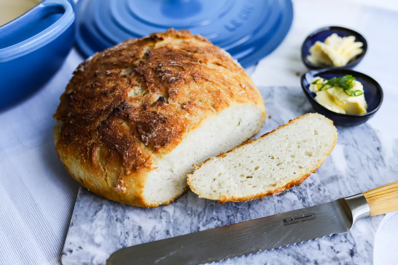 Chleb w garnku bez pokrywki efekt końcowy