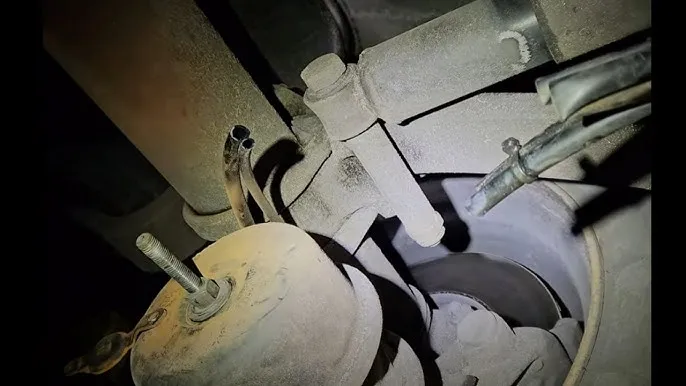 Objawy awarii siłownika hamulcowego naczepy