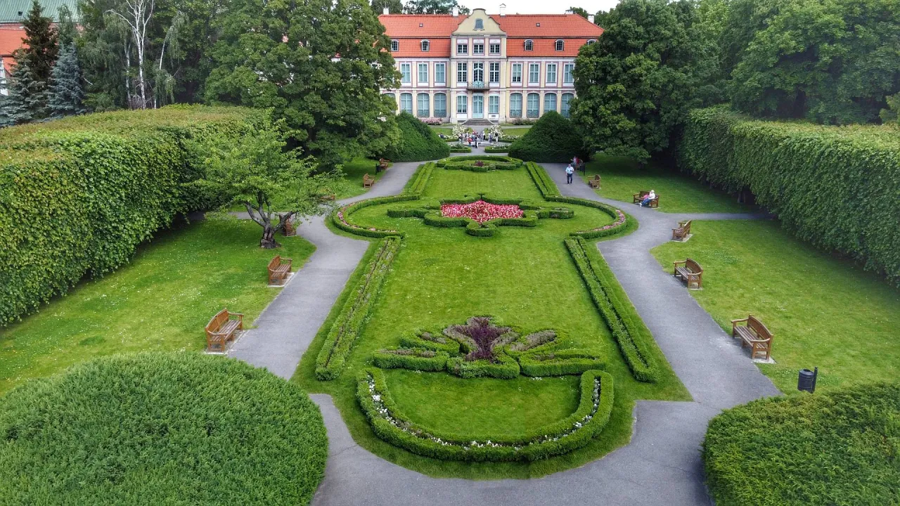 Pałac Opat&oacute;w Park Oliwski