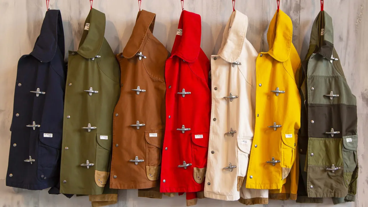 logo marek płaszczy jeździeckich