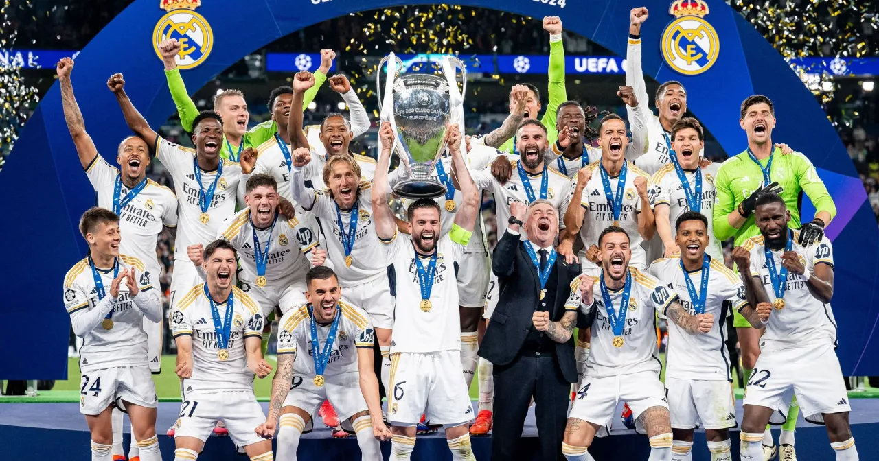 Piłkarze Realu Madryt świętują zdobycie Ligi Mistrzów. Ile drużyn awansuje do Ligi Mistrzów w przyszłym sezonie? To pytanie zadają sobie kibice po tym triumfie.
