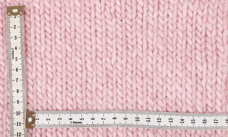 próbka dzianiny obliczanie oczek na drutach