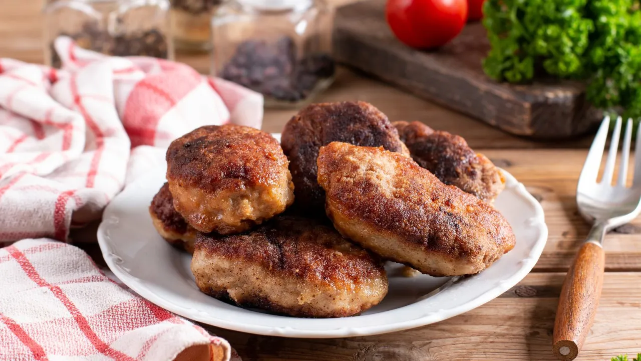 przepis na kotlety mielone bez bułki tartej soczyste