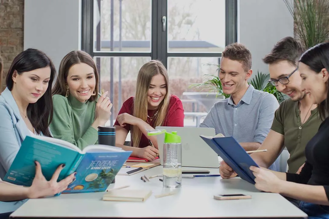 Szkoły policealne i kwalifikacyjne kursy zawodowe