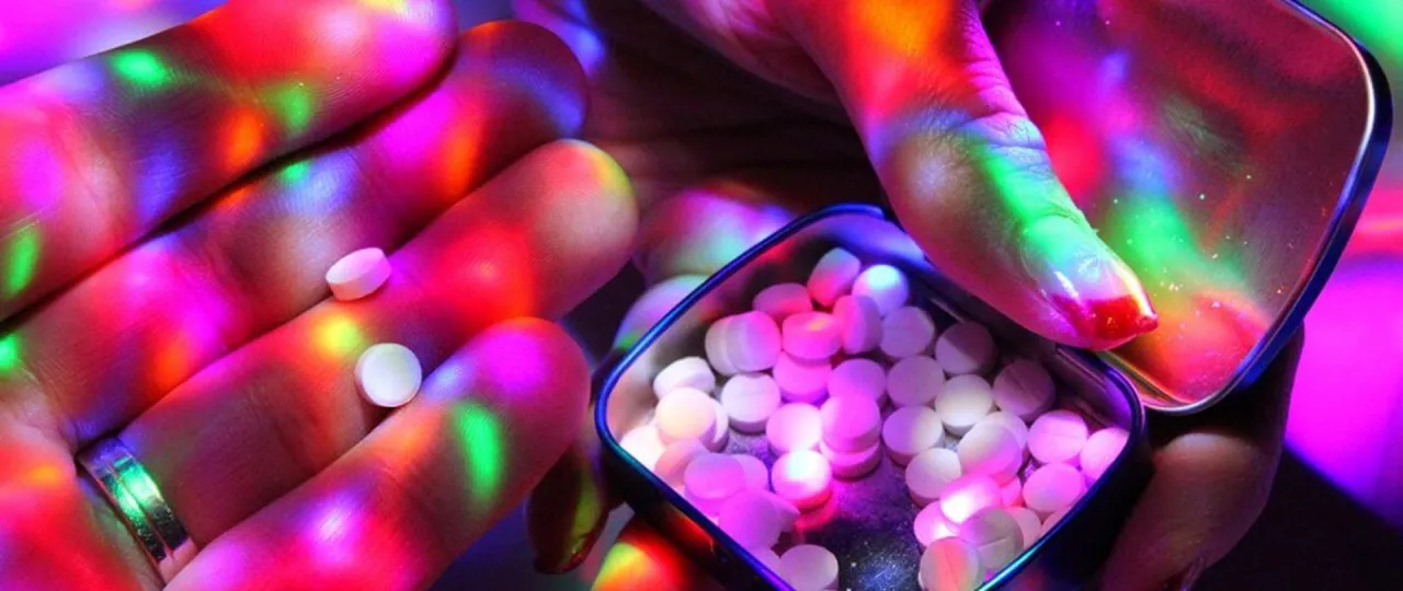 dopalacze proszki kryształki zdjęcia