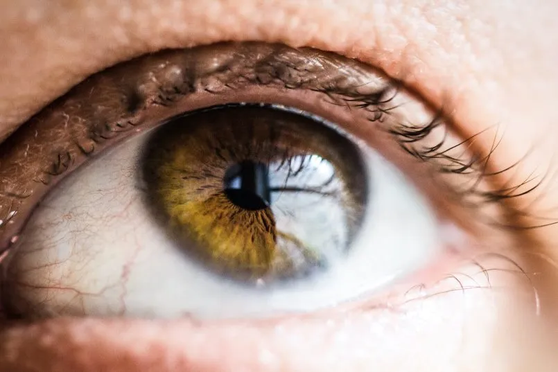 Pielęgnacja oka po operacji zaćmy krople