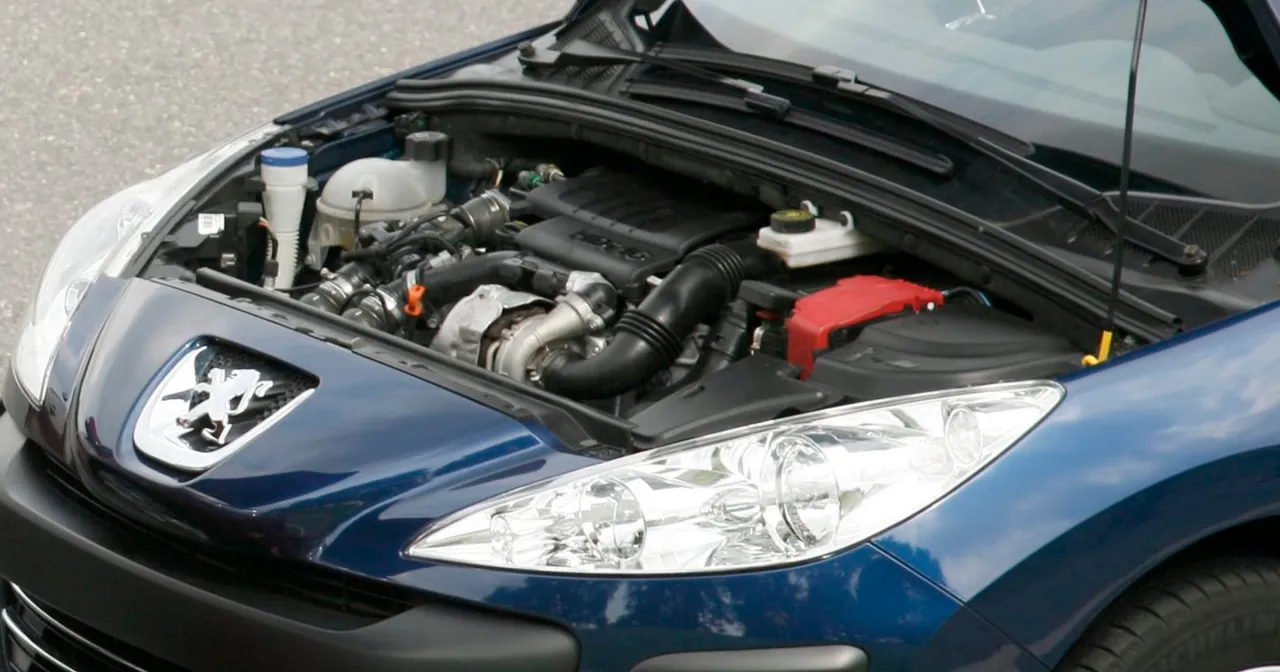 Peugeot 207 por&oacute;wnanie silnik&oacute;w