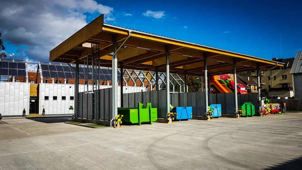 Ekoport Szczecin kontenery segregacja odpad&oacute;w