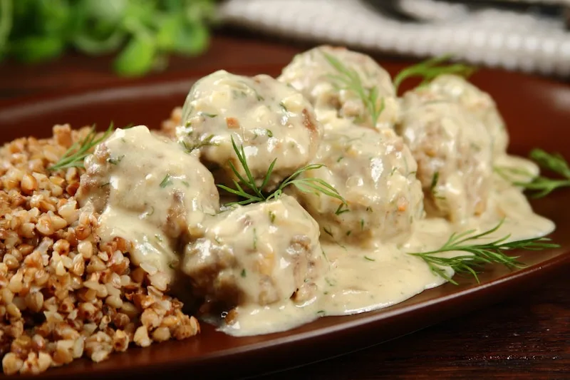 sos koperkowy do pulpet&oacute;w