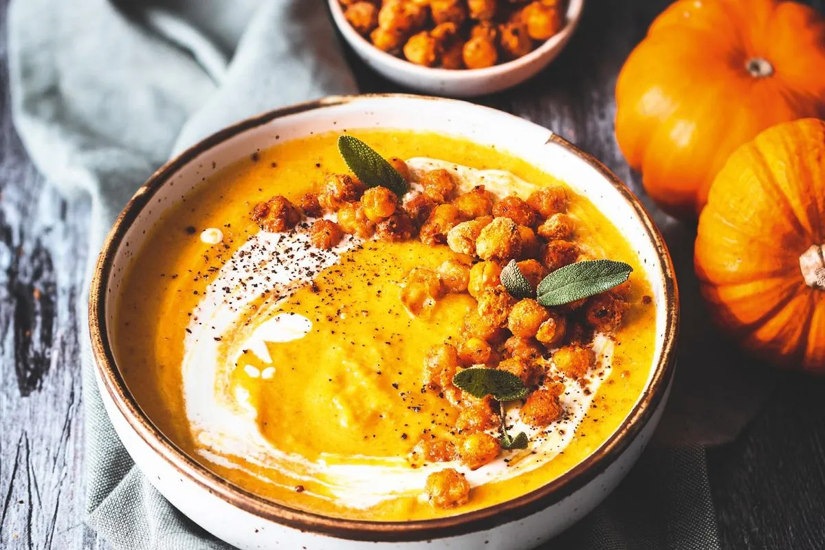 r&oacute;wnoważenie smak&oacute;w zupa dyniowa