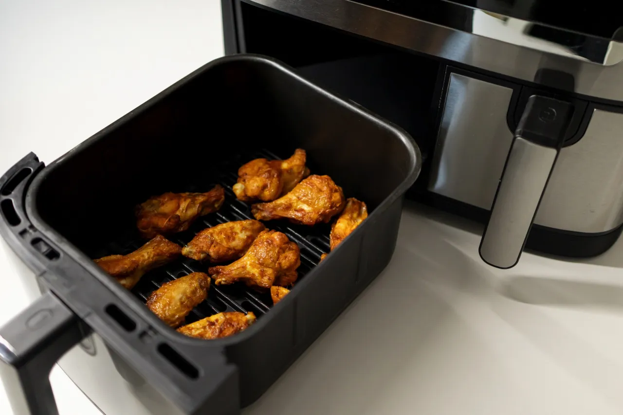 frytkownica beztłuszczowa jednokomorowa vs dwukomorowa