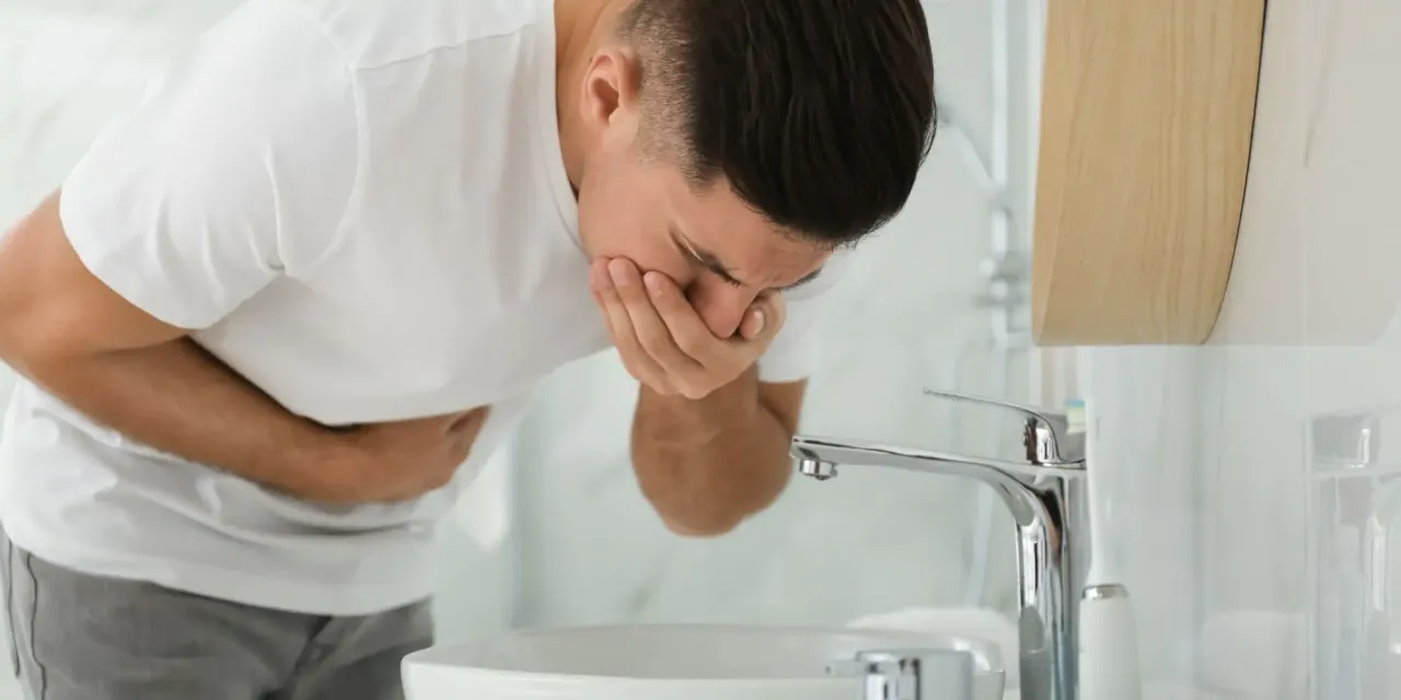 Kiedy do lekarza wymioty