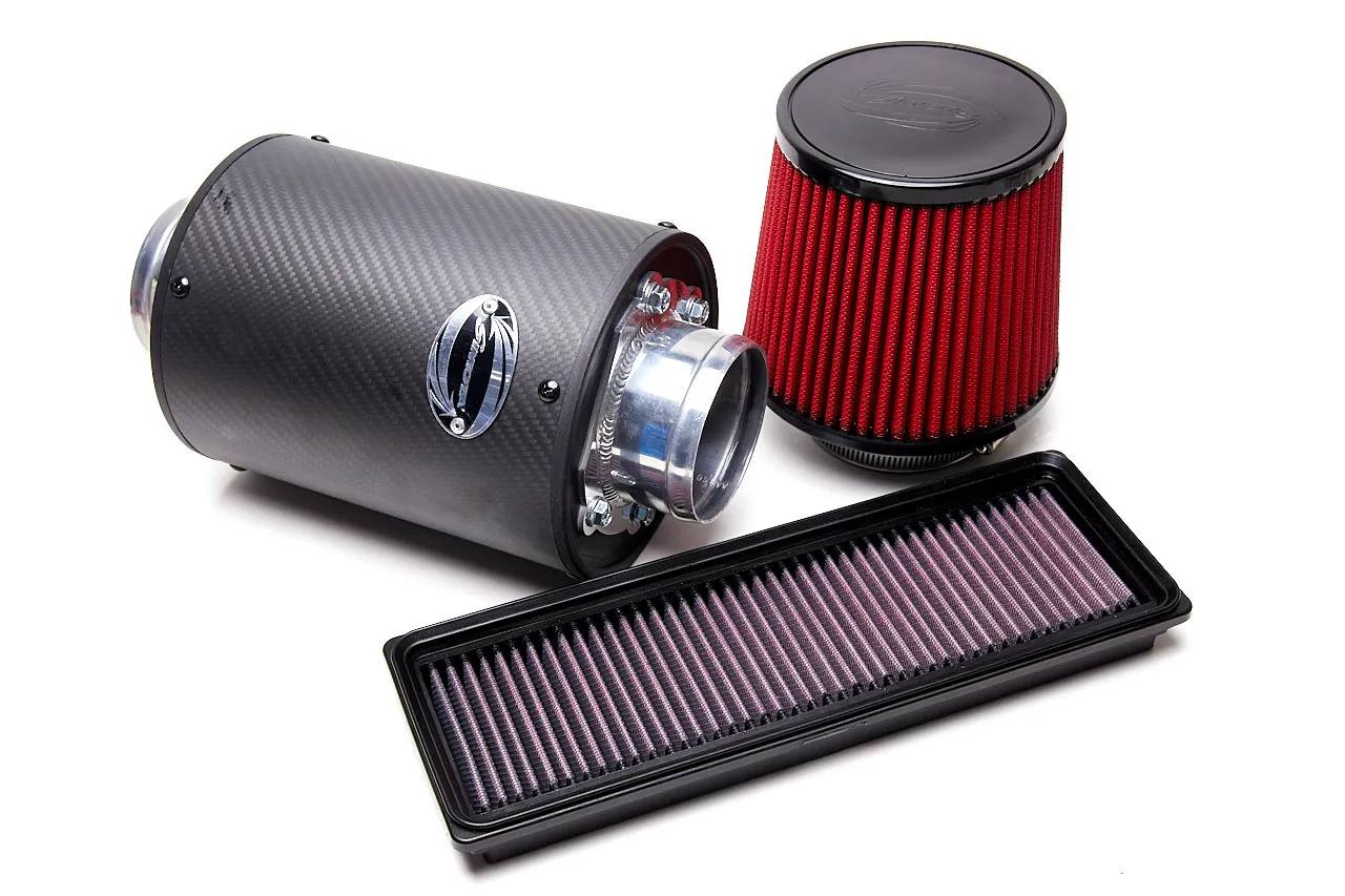 Sportowy filtr powietrza vs seryjny