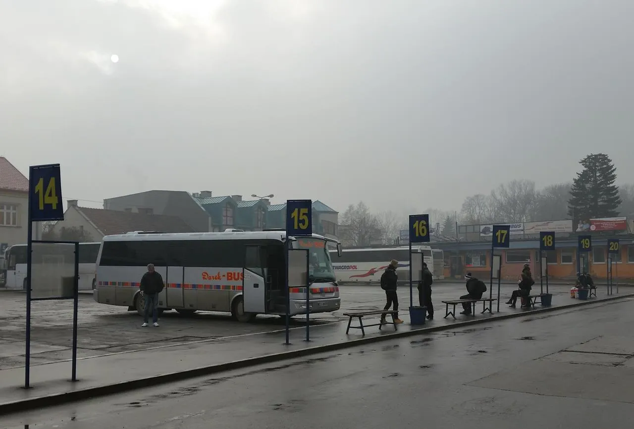 Dojazd do Dworca MDA Nowy Sącz komunikacja miejska