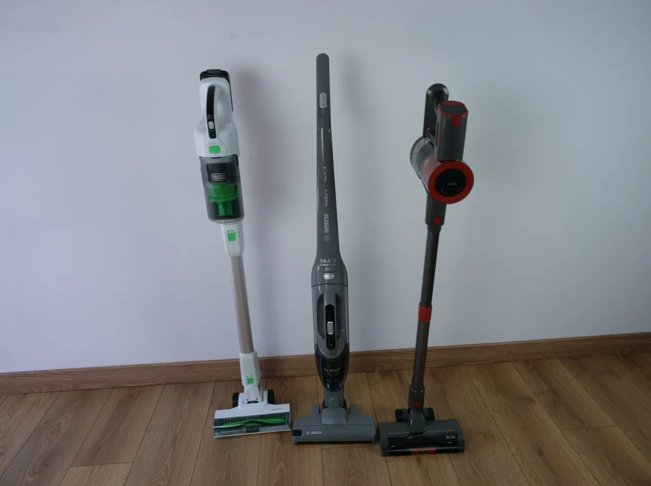 por&oacute;wnanie parametr&oacute;w odkurzaczy pionowych