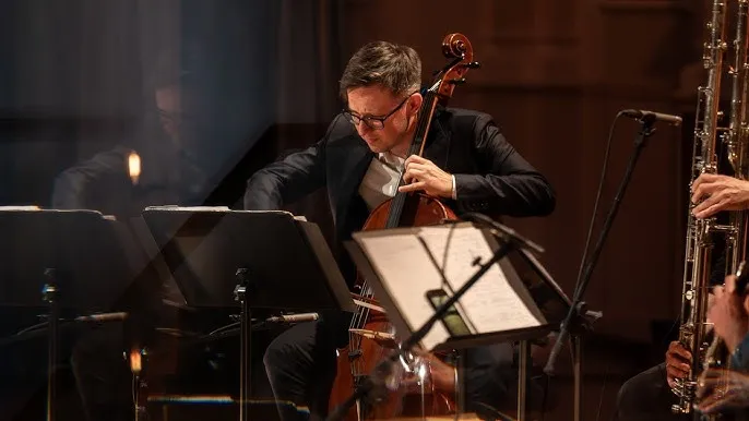 Taniec Eleny Michał Lorenc