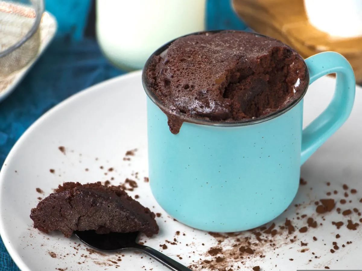 nieudane ciastko z mikrofali vs idealne