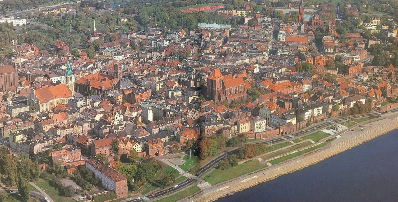 panorama Torunia Stare Miasto z lotu ptaku