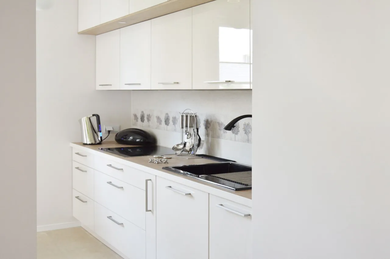 wąska kuchnia sprytne agd i zabudowa