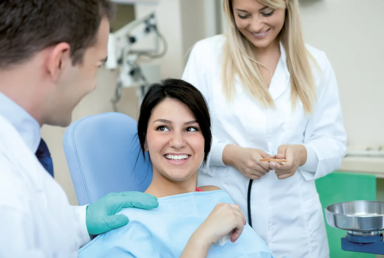 dentysta gabinet wizyta pacjent