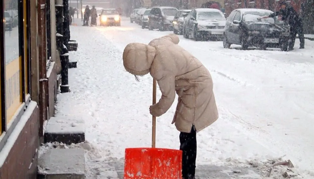 mandat straż miejska chodnik odśnieżanie
