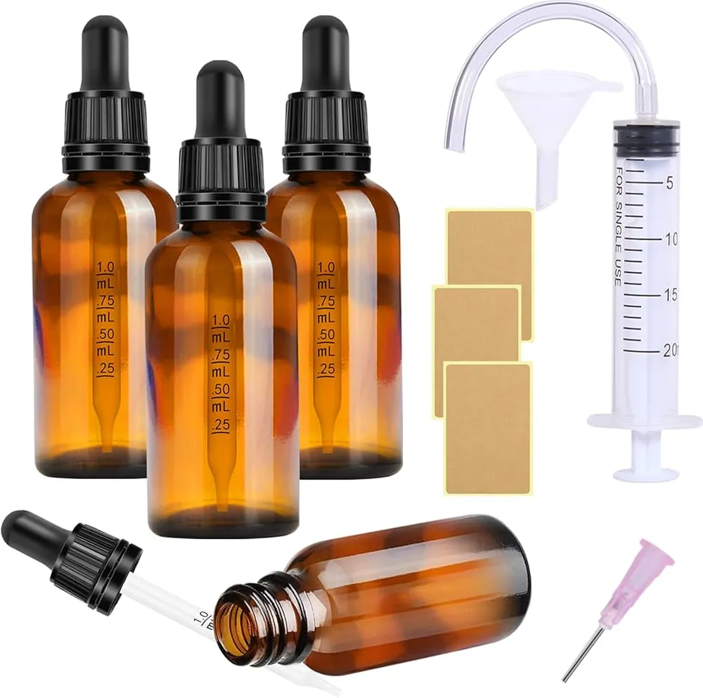 verschiedene kosmetikflaschen verschlüsse pipette pumpe zerstäuber