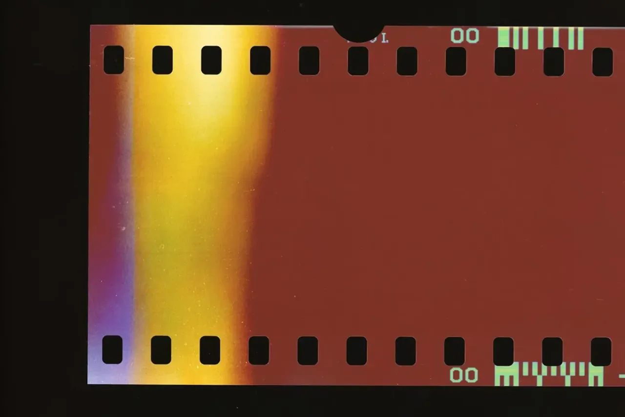 różne metody skanowania negatywów porównanie