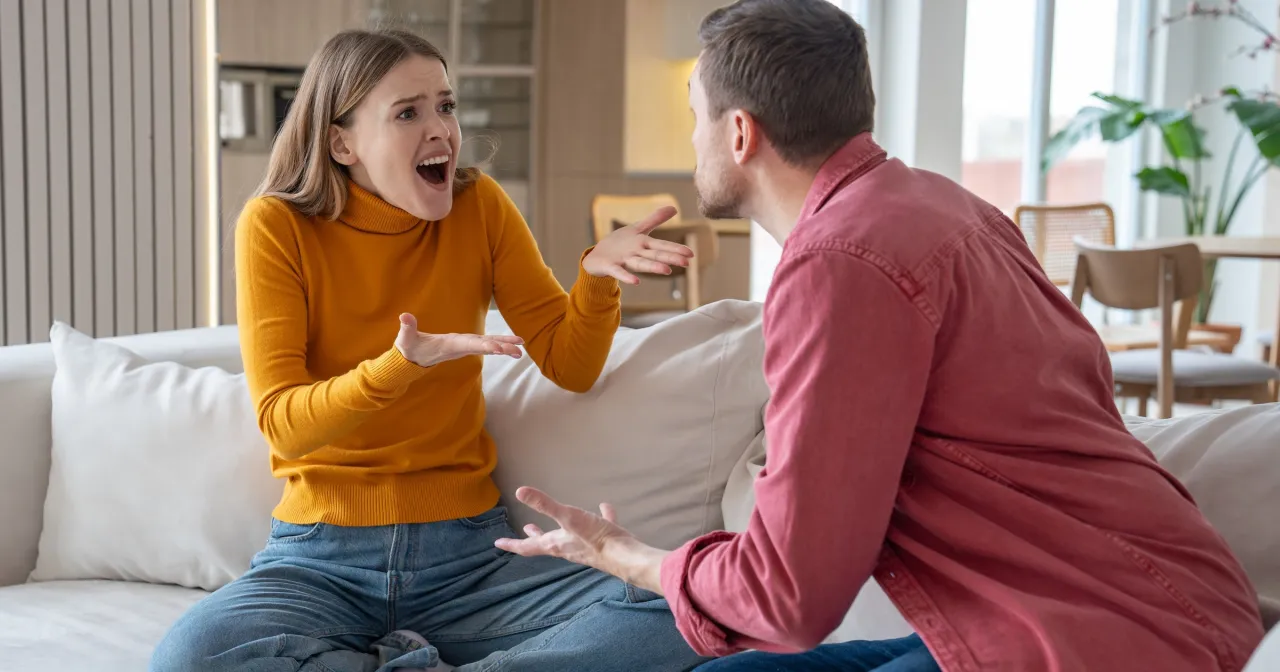 para kłócąca się, para oddalająca się emocjonalnie