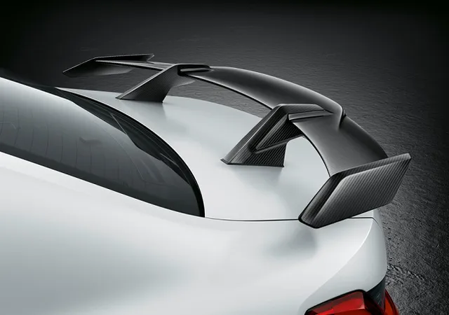 BMW G20 spoiler M Performance vs M3 CS comparison