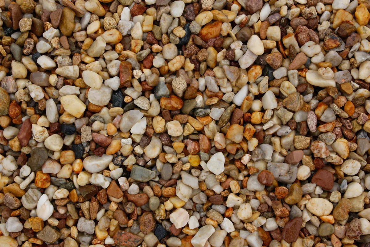 żwir płukany vs kruszywo łamane