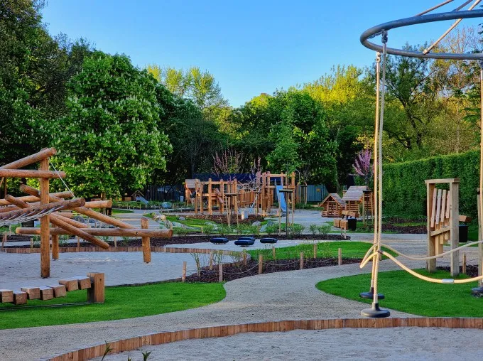 Naturalny plac zabaw integracyjny w Polsce