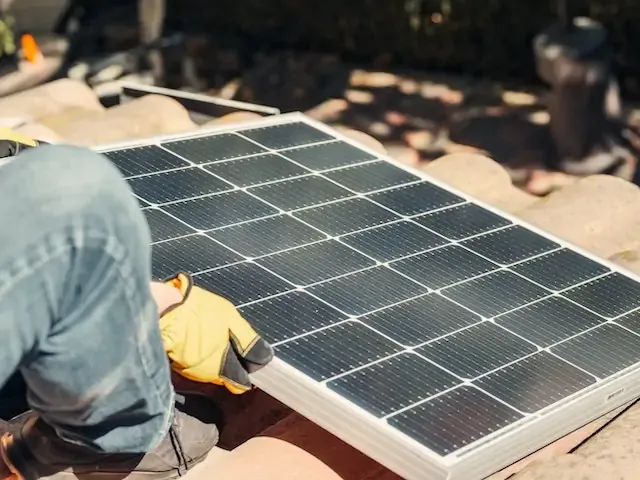 Zdjęcie Działka rekreacyjna a instalacja PV Możliwości montażu na działce