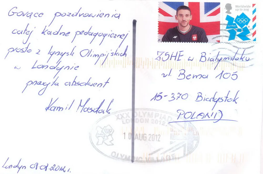 Zdjęcie Jak napisać pozdrowienia z wycieczki szkolnej, które zachwycą bliskich