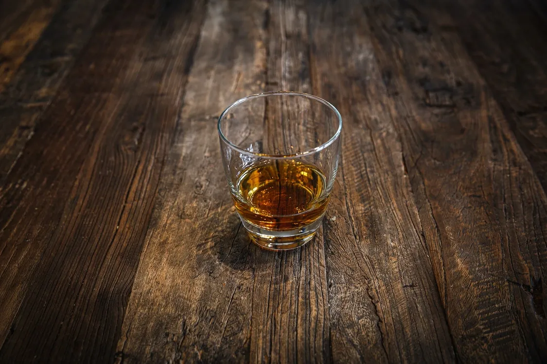 Zdjęcie Kto jest patronem alkoholików i jak może pomóc w walce z uzależnieniem?