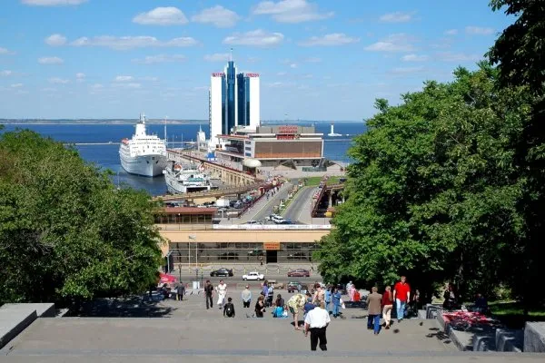 Zdjęcie Czy w Odessie jest bezpiecznie? Aktualne zagrożenia i ostrzeżenia dla turystów