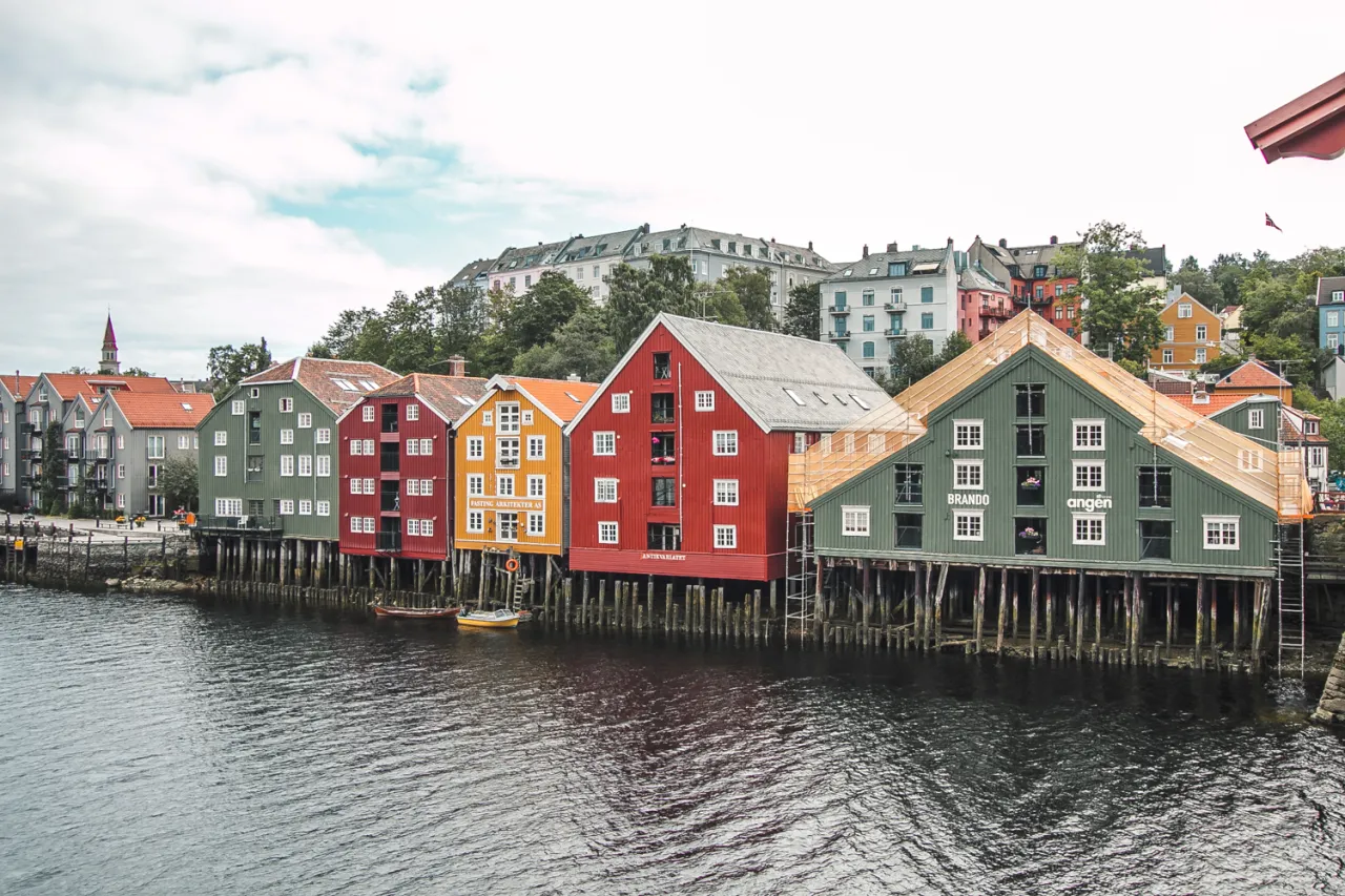Zdjęcie Trondheim atrakcje, które zaskoczą każdego turystę w Norwegii