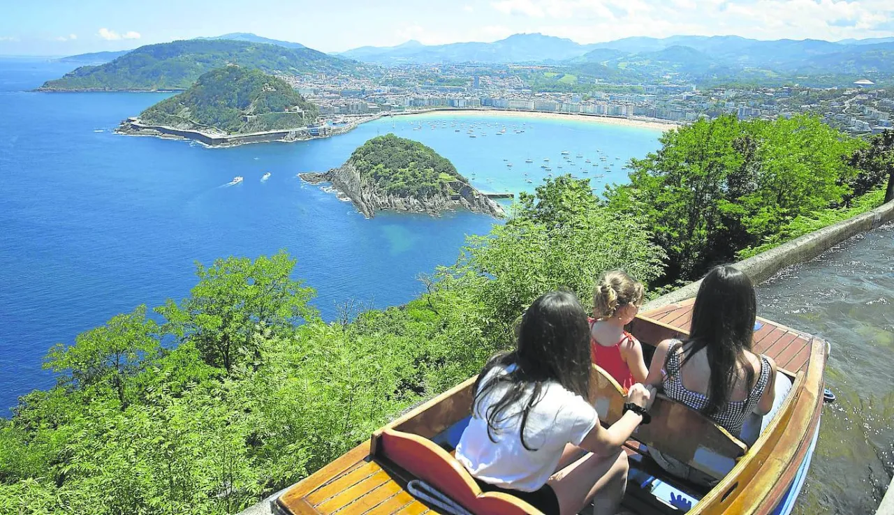 Zdjęcie Parque de atracciones Donosti: atracciones, precios y consejos útiles