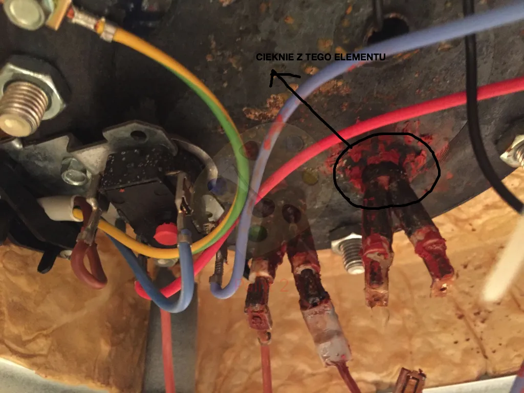 Zdjęcie Jak naprawić cieknący bojler - proste sposoby na skuteczną naprawę