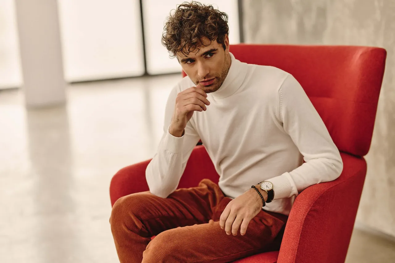 Zdjęcie Czy golf jest elegancki? Jakie tajemnice kryje jego styl i etykieta?