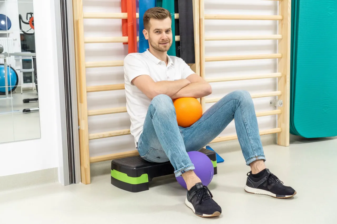 Zdjęcie Czy fizjoterapia jest trudna? Odkryj wyzwania i realia studiów