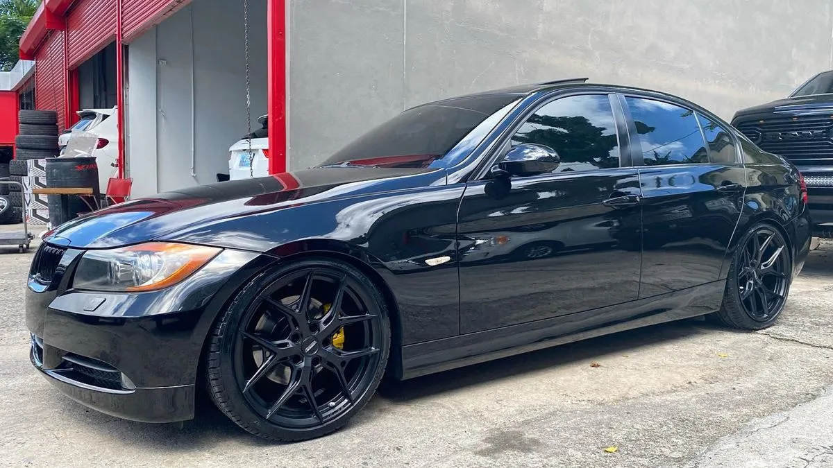 Zdjęcie Jakie felgi do BMW E90 - kompletny poradnik wyboru i parametrów technicznych