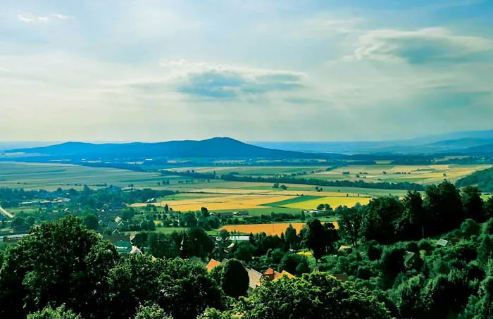 Zdjęcie Srebrna Góra gdzie zjeść - najlepsze restauracje i smaki w regionie