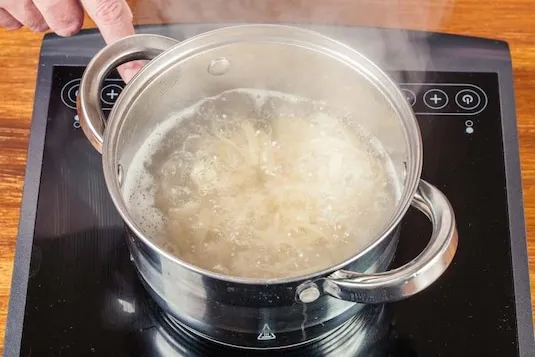 Zdjęcie Jak zrobić zupę mleczną z makaronem w 15 minut - proste przepisy