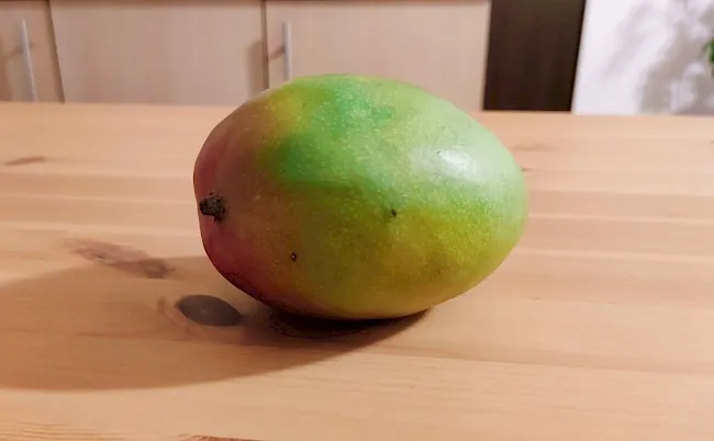 Zdjęcie Ile kalorii ma mango? Wartość odżywcza i korzyści dla zdrowia i diety