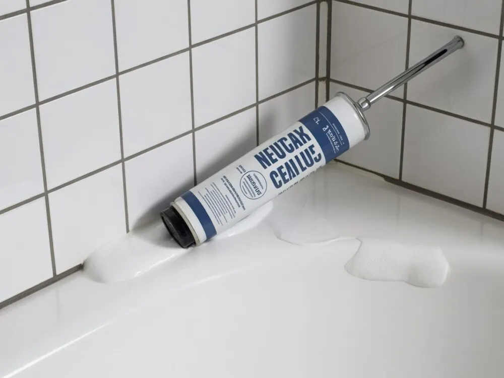 Zdjęcie Jaki silikon do łazienki sprawi, że zapomnisz o grzybie i wilgoci - Poradnik