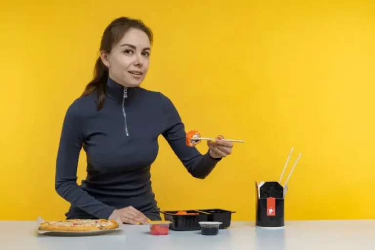 Zdjęcie Ile kalorii ma sushi wegetariańskie? Zaskakujące wartości kaloryczne