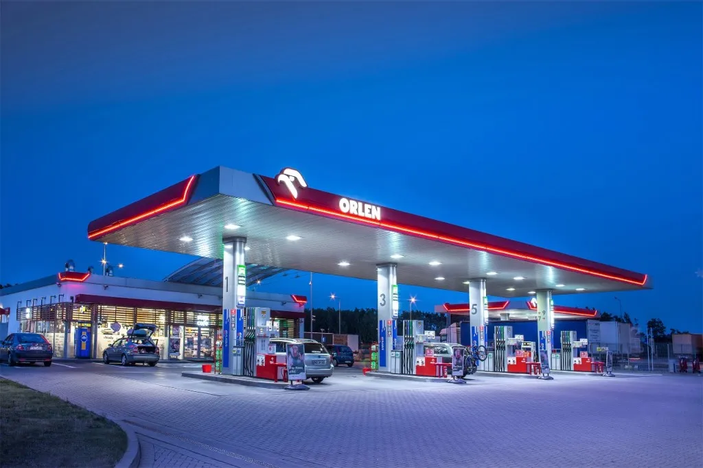 Zdjęcie Co można kupić na stacji Orlen? Sprawdź, co oferują stacje!