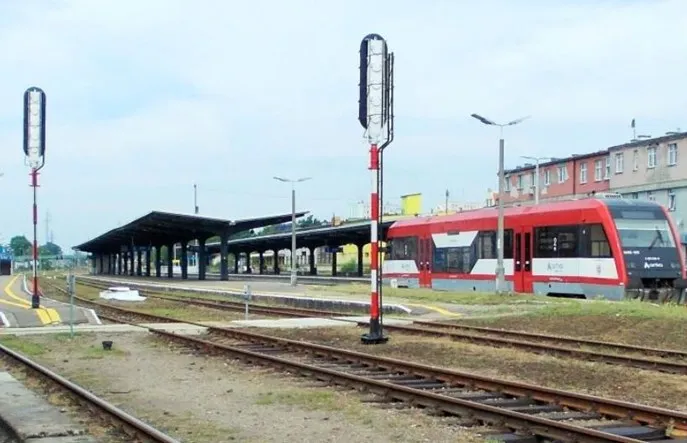 Zdjęcie Skąd odjeżdża Arriva w Grudziądzu? Oto kluczowe informacje i wskazówki
