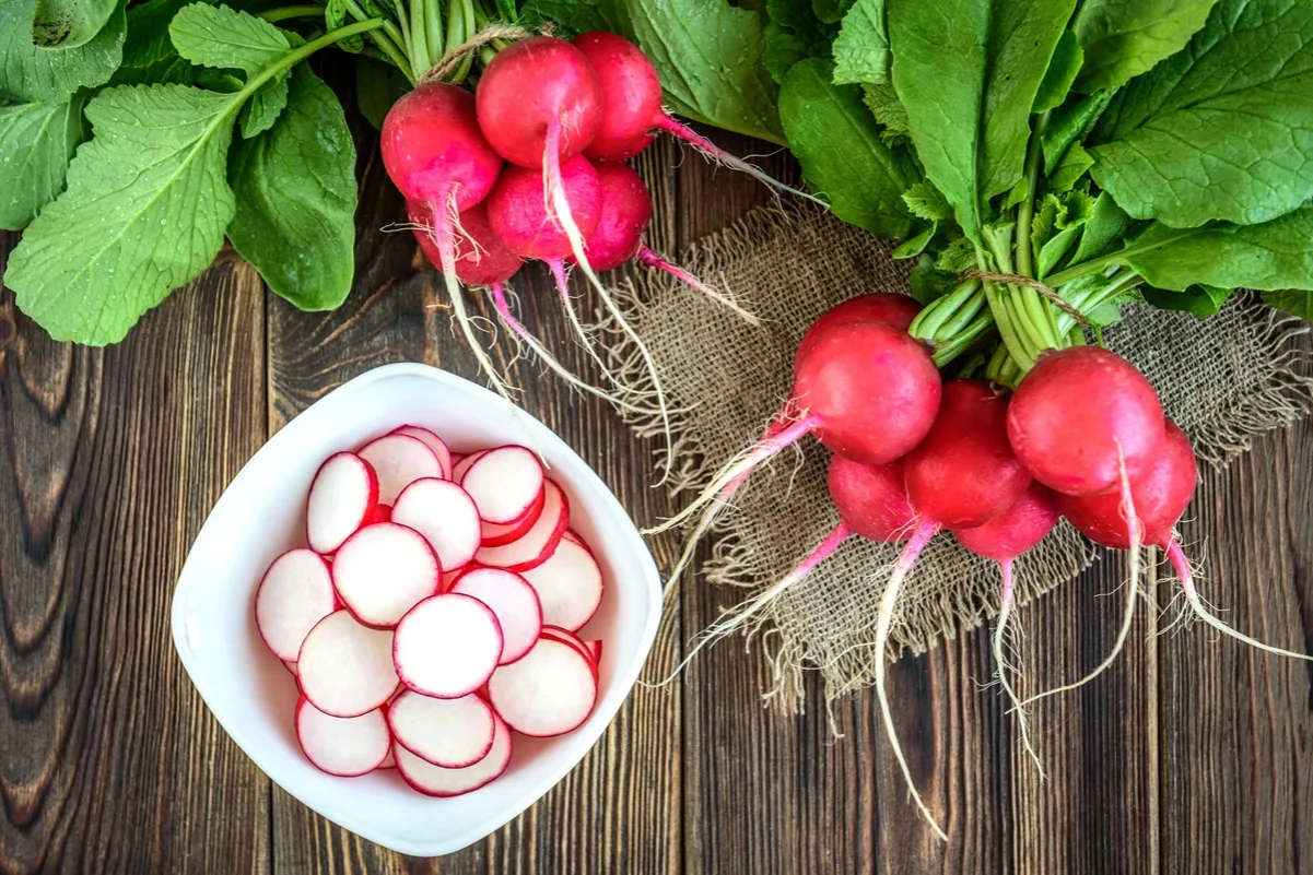 Zdjęcie Rzodkiewka ile kalorii - poznaj zaskakujące wartości odżywcze